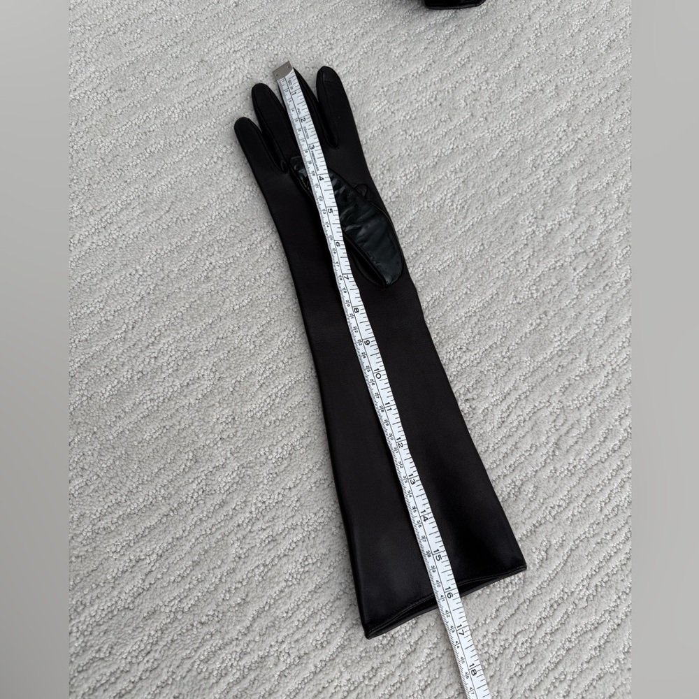 Gucci women’s patent leather gloves size 7 Vernice and Nappa black gold - Picture 10 of 15